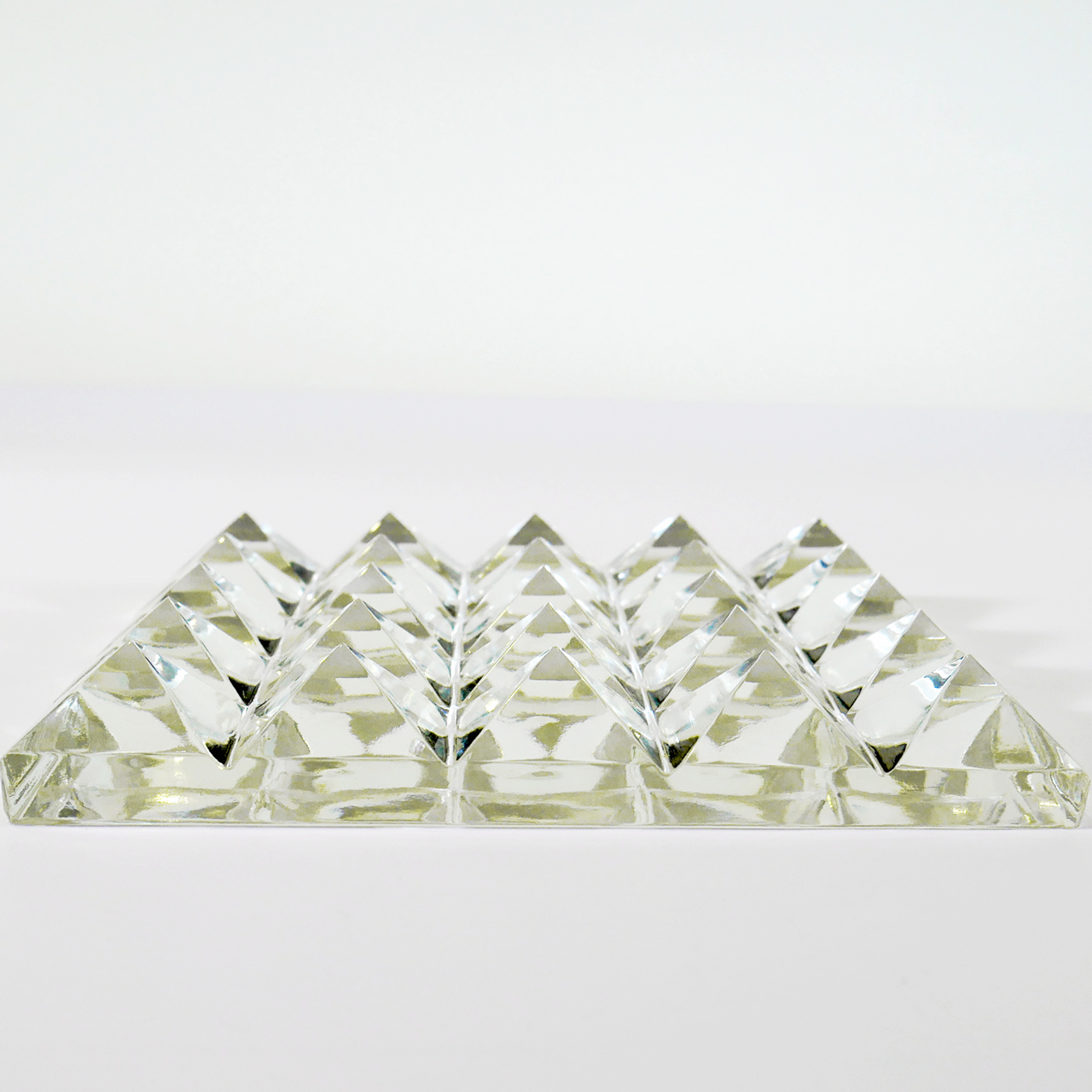 Glas Fliese ca 17x17cm klar - Struktur mit 25 Pyramiden